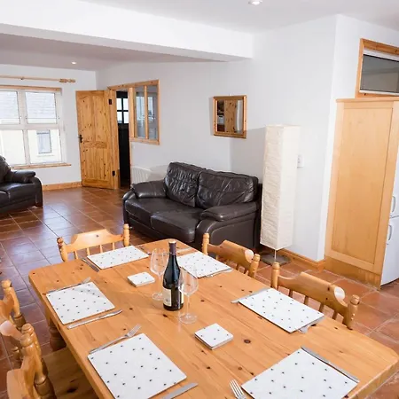 Дом отдыха Townhouse By Trident Homes